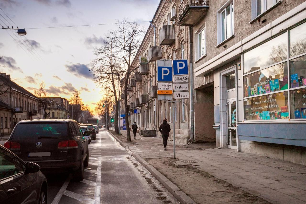 Cozy Naugarduko Apartments Close To Vilnius Old Town Exterior photo